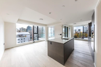 1006 1408 Robson Street, Vancouver, BC, Vancouver — Apartment/Condo for sale