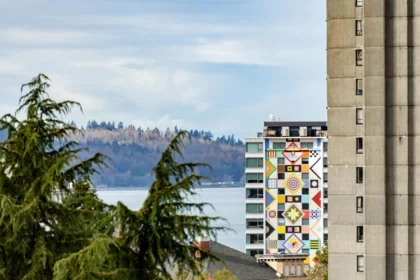 Fitness Center Photo Near 1006 1408 Robson Street, Vancouver, BC
