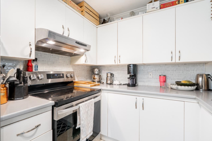 203 2250 W 3rd Avenue, Vancouver, BC, Vancouver — Apartment/Condo for sale