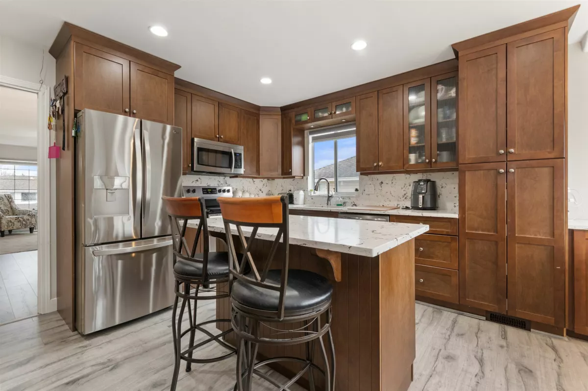 Staircase Photo of 32110 Rogers Avenue, Abbotsford, BC