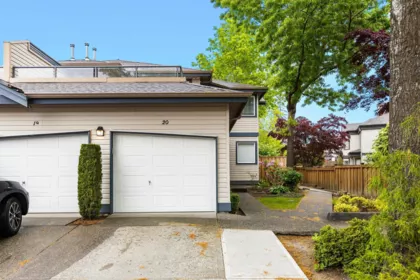 20 8338 158 Street, Surrey, BC, Surrey — Townhouse for sale
