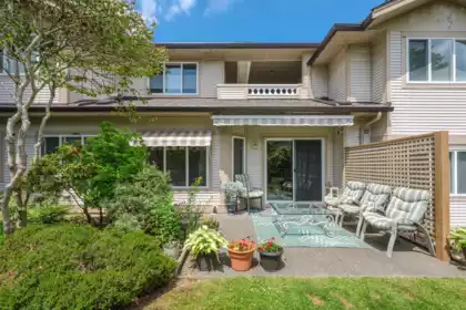 256 13888 70 Avenue, Surrey, BC, Surrey — Townhouse for sale