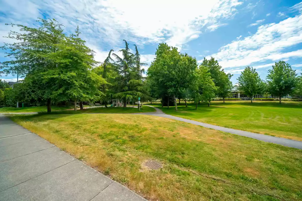 Basement Recreation Room Photo of 7 9333 Ferndale Road, Richmond, BC