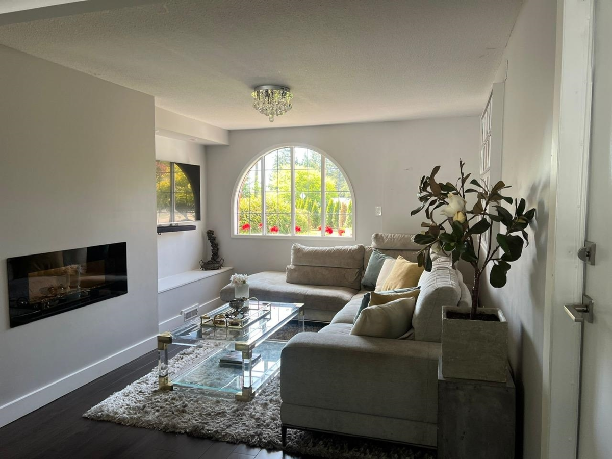 Family Room Photo of 695 Burley Drive, West Vancouver, BC