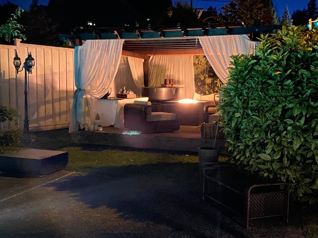 Walk-In Closet Photo of 695 Burley Drive, West Vancouver, BC