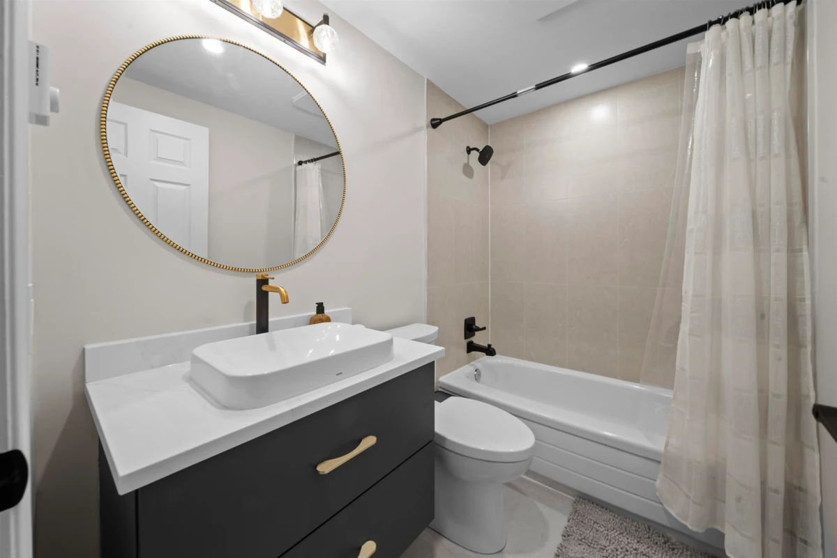Guest Bathroom Photo of 103 3399 Capilano Crescent, North Vancouver, BC