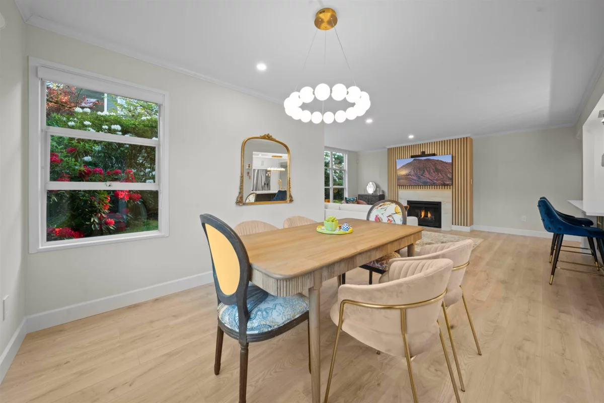 Laundry Room Photo of 103 3399 Capilano Crescent, North Vancouver, BC