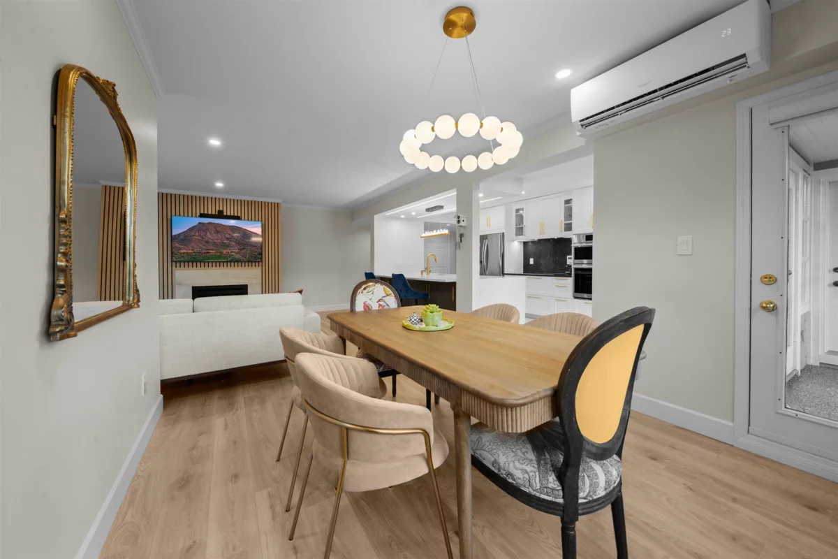 Mudroom Photo of 103 3399 Capilano Crescent, North Vancouver, BC