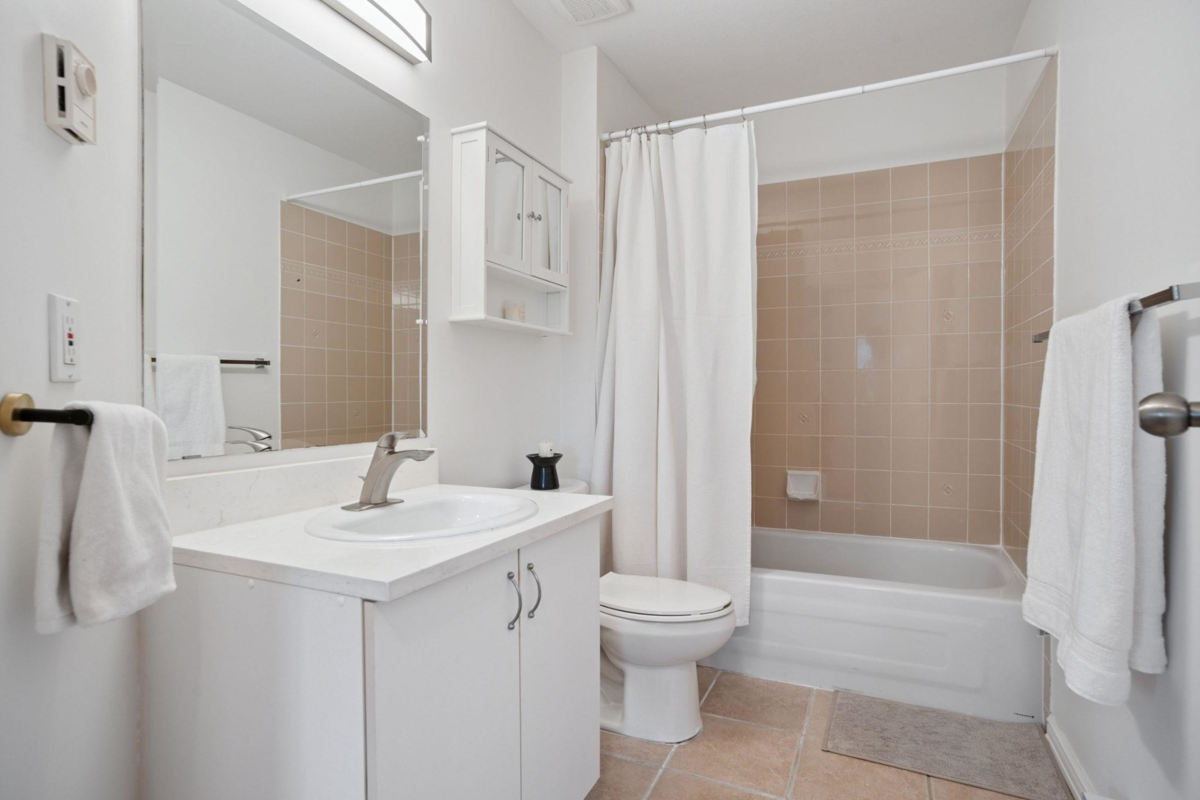 Guest Bathroom Photo of 402 2983 Cambridge Street, Port Coquitlam, BC