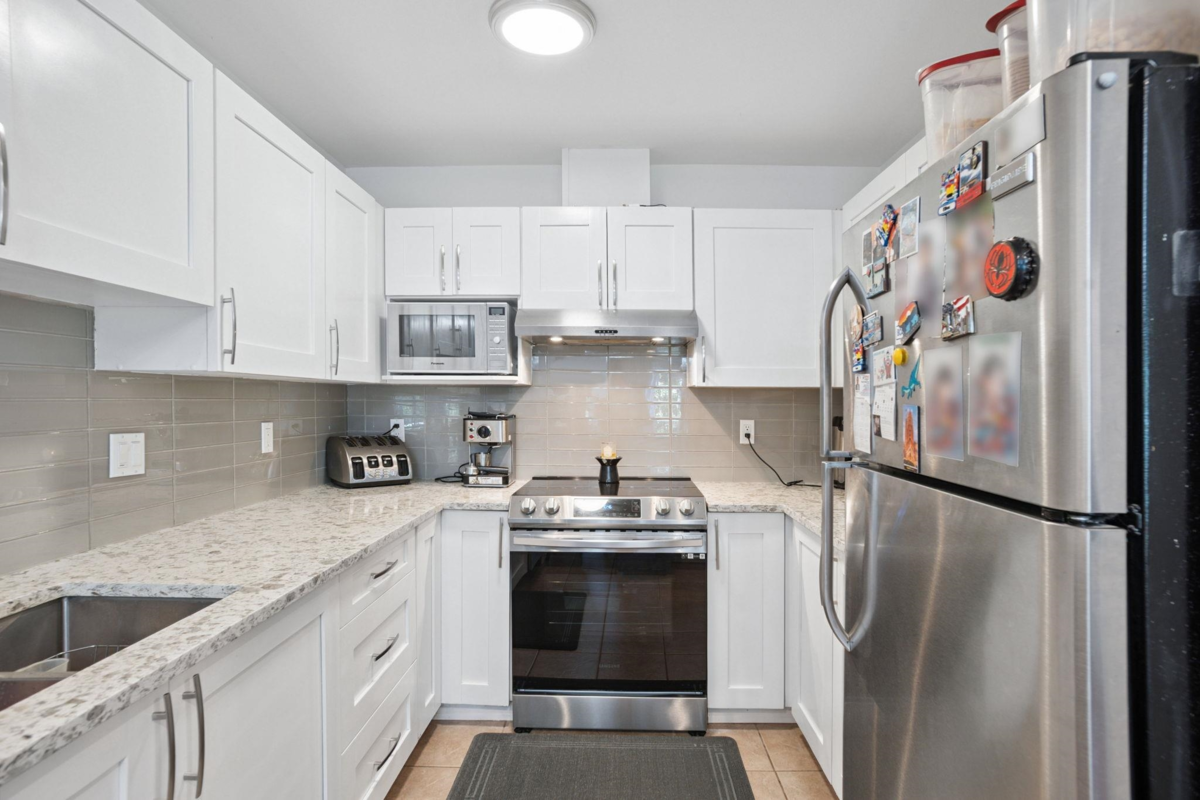 Primary Bedroom Photo of 402 2983 Cambridge Street, Port Coquitlam, BC