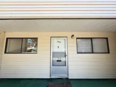 5642 Broadway, Burnaby, BC, Burnaby — Townhouse for sale