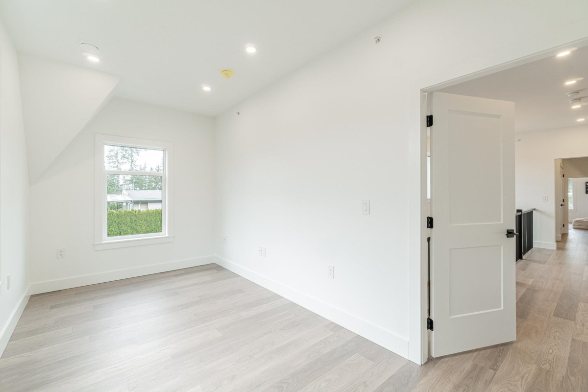 Front Yard Photo of 12018 261 Street, Maple Ridge, BC