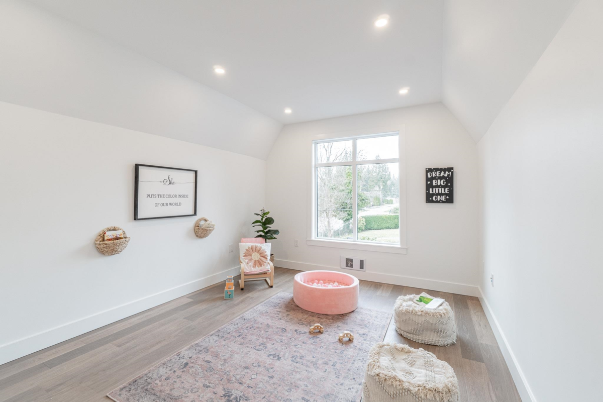 Hot Tub / Spa Photo of 12018 261 Street, Maple Ridge, BC