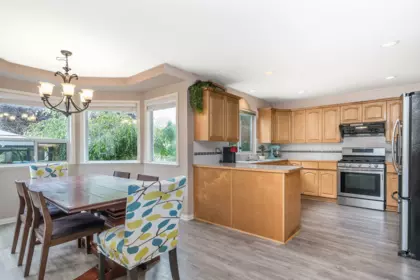 Loft / Bonus Room Photo of 17163 102 Avenue, Surrey, BC