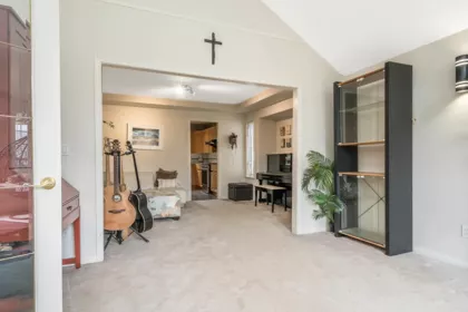 Walk-In Closet Photo of 17163 102 Avenue, Surrey, BC