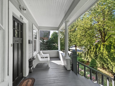 256 E 16th Avenue, Vancouver, BC, Vancouver — Single Family Residence for sale