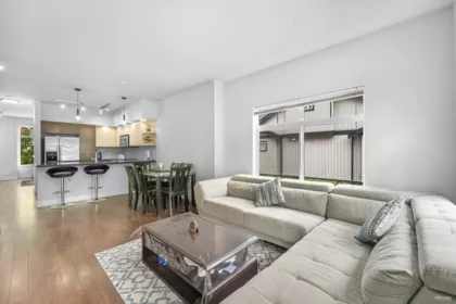 76 6299 144 Street, Surrey, BC