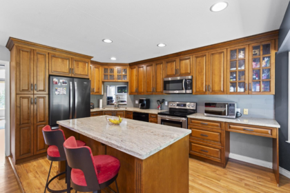 33605 Blueberry Drive, Mission, BC, Mission — Single Family Residence for sale