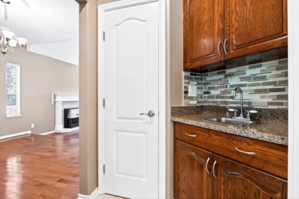 Walk-In Closet Photo of 12580 261 Street, Maple Ridge, BC