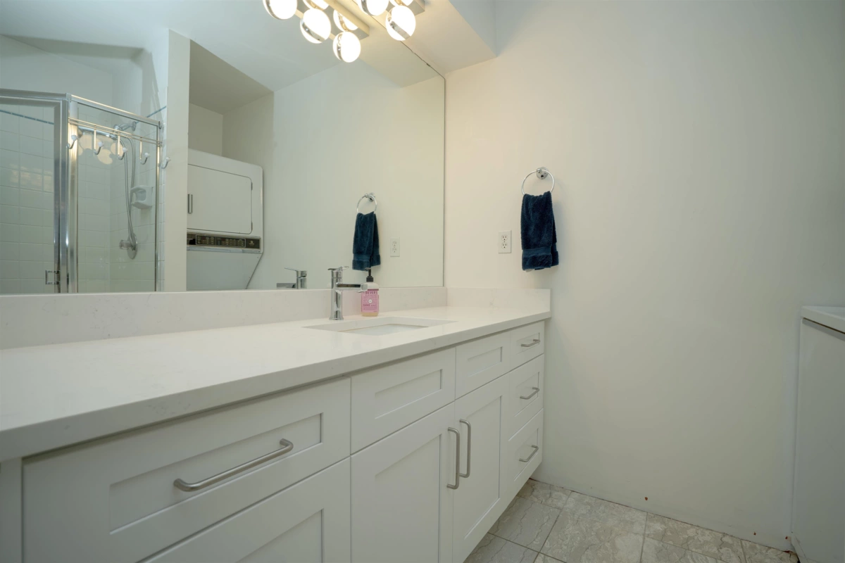 Garage Interior Photo of 1346 Laburnum Street, Vancouver, BC