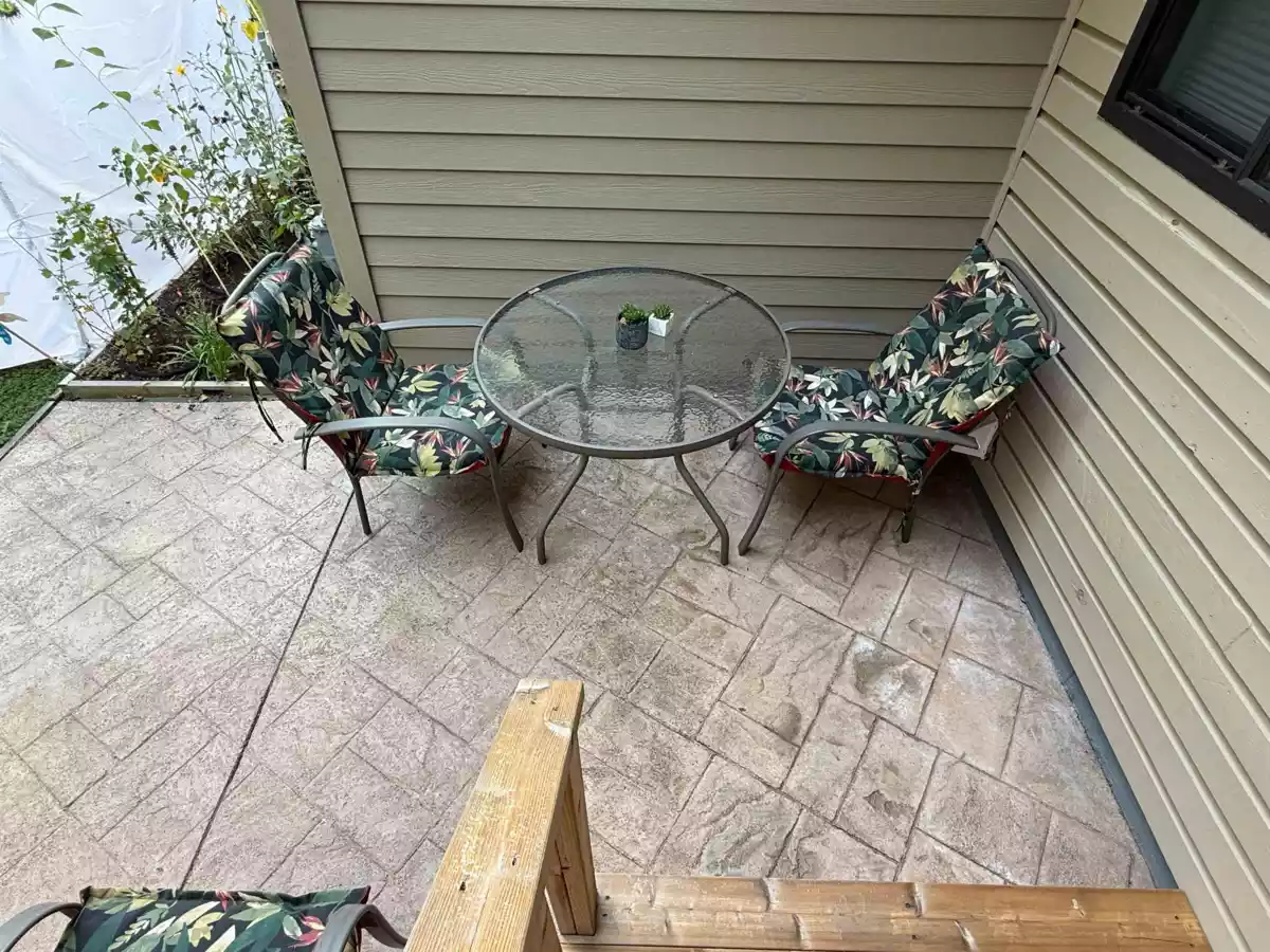 Garden / Landscaping Photo of 15804 Mcbeth Road, Surrey, BC