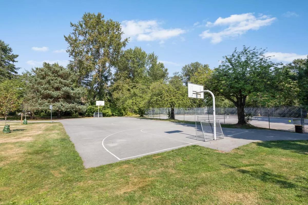 Outdoor Kitchen Photo of 15804 Mcbeth Road, Surrey, BC
