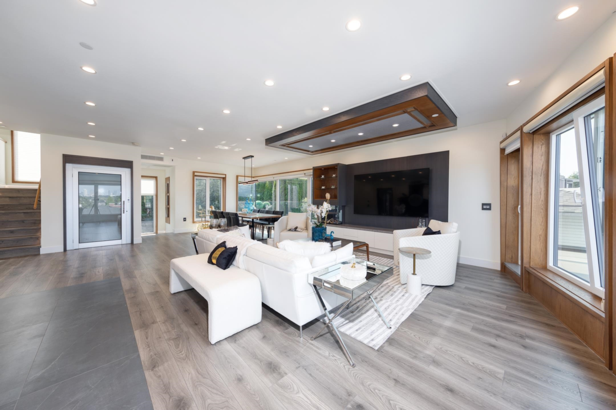 Breakfast Nook Photo of 2863 W King Edward Avenue, Vancouver, BC