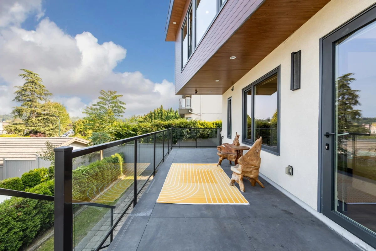 Garden / Landscaping Photo of 2863 W King Edward Avenue, Vancouver, BC