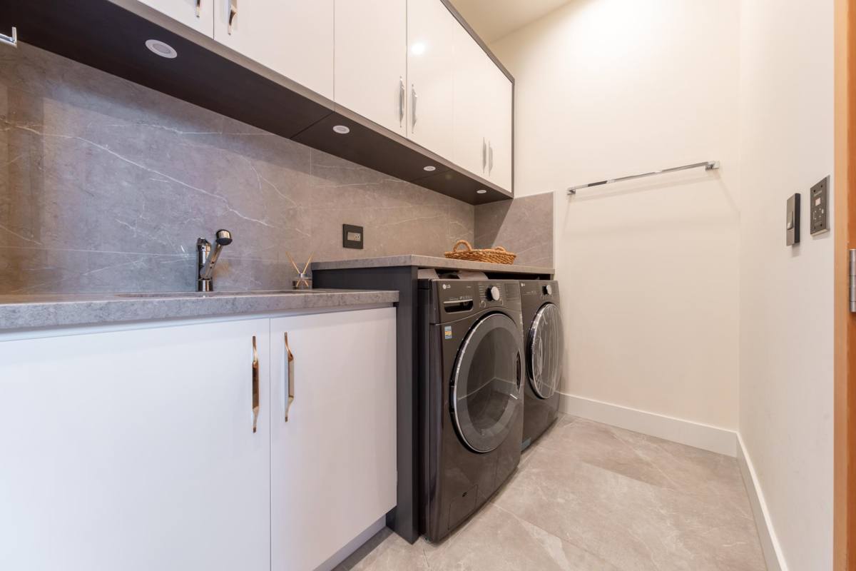 Outdoor Deck Photo of 2863 W King Edward Avenue, Vancouver, BC