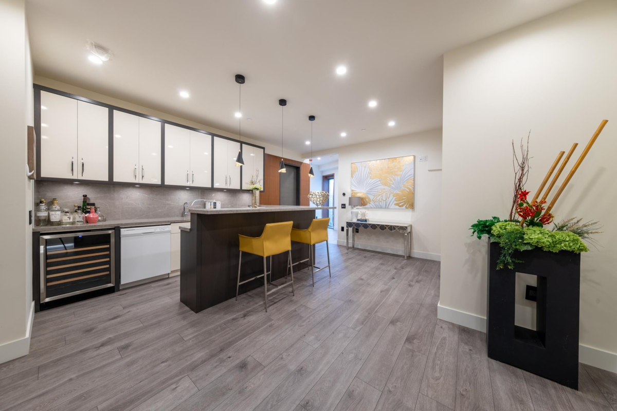 Outdoor Patio Photo of 2863 W King Edward Avenue, Vancouver, BC