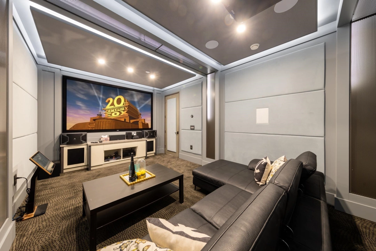 Staircase Photo of 2863 W King Edward Avenue, Vancouver, BC