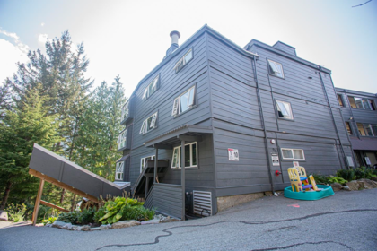 212 2111 Whistler Road, Whistler, BC, Whistler — Apartment/Condo for sale