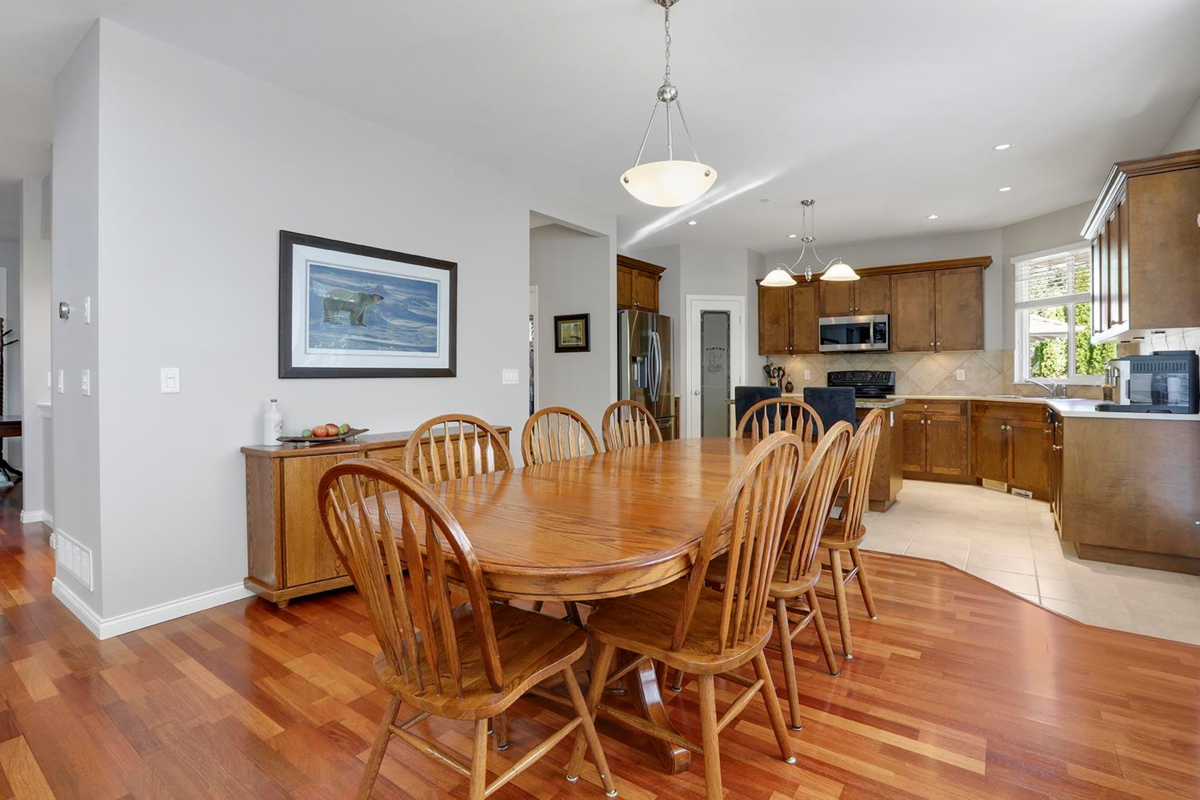 Kitchen Island Photo of 13895 Docksteader Loop, Maple Ridge, BC