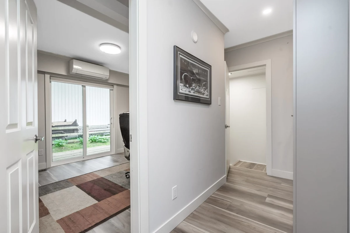 Bedroom 4 Photo of 27607 Gray Avenue, Abbotsford, BC