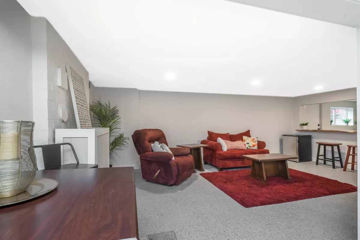 Hallway Photo of 27607 Gray Avenue, Abbotsford, BC