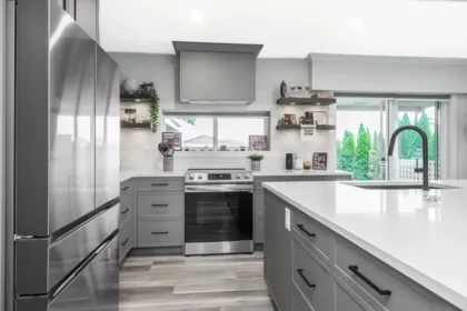 Kitchen Photo of 27607 Gray Avenue, Abbotsford, BC