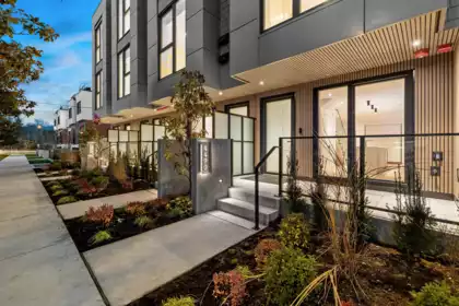 4490 Ash Street, Vancouver, BC, Cambie — 3 bed townhouse for sale