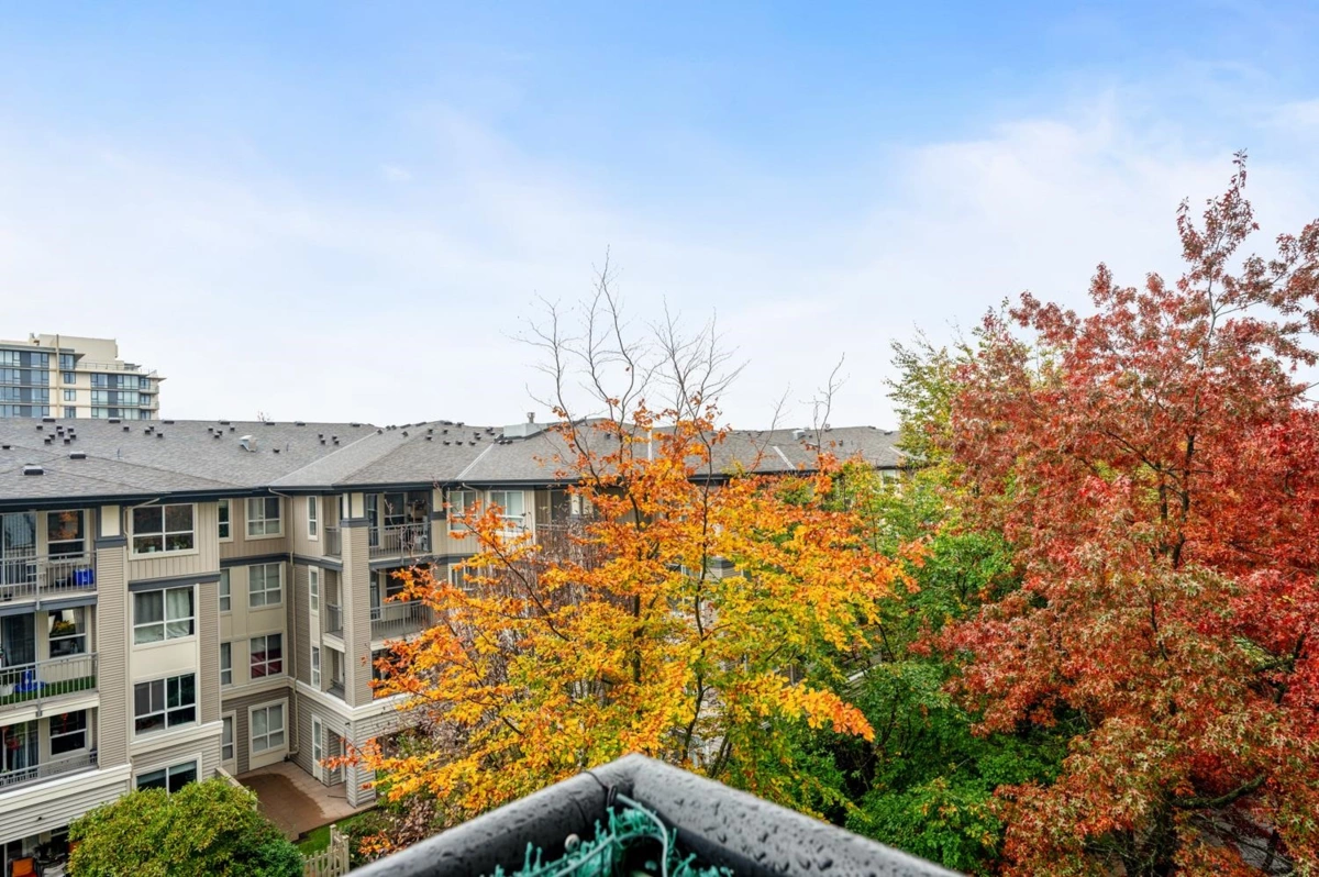Basement Recreation Room Photo of 605 9180 Hemlock Drive, Richmond, BC