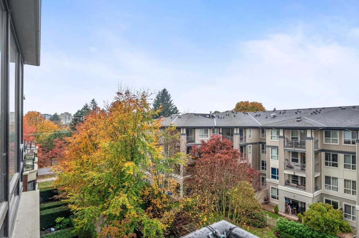 Laundry Room Photo of 605 9180 Hemlock Drive, Richmond, BC