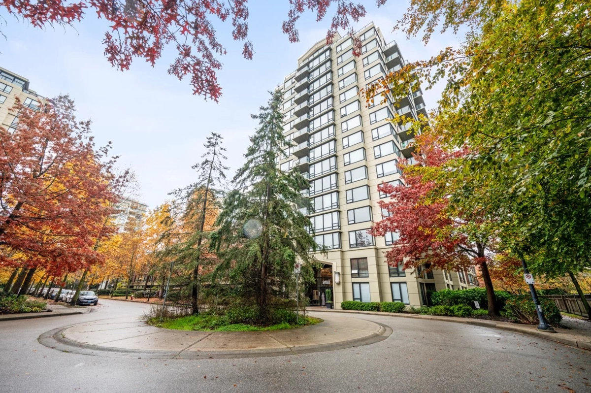 Powder Room Photo of 605 9180 Hemlock Drive, Richmond, BC