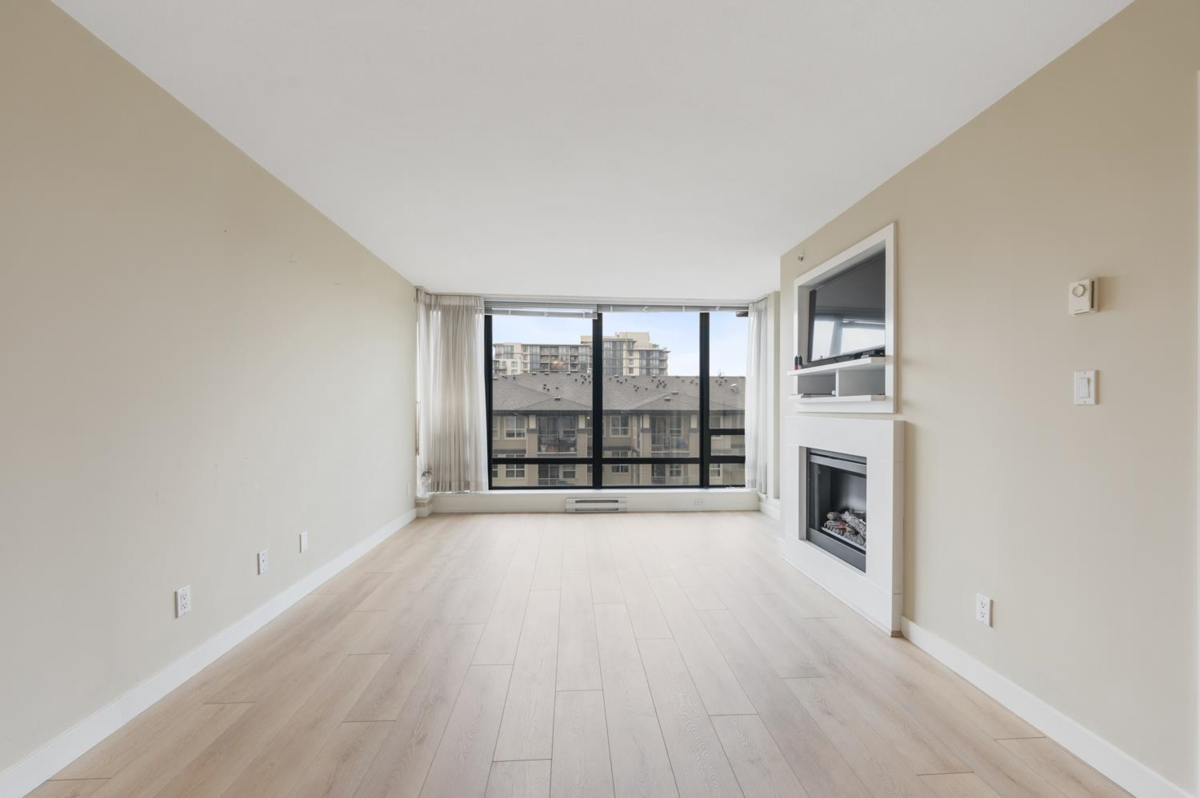 Primary Bedroom Photo of 605 9180 Hemlock Drive, Richmond, BC