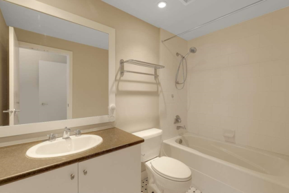 Laundry Room Photo of 602 1238 Burrard Street, Vancouver, BC