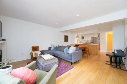 36 1910 Cedar Village Crescent, North Vancouver, BC, North Vancouver — Townhouse for sale