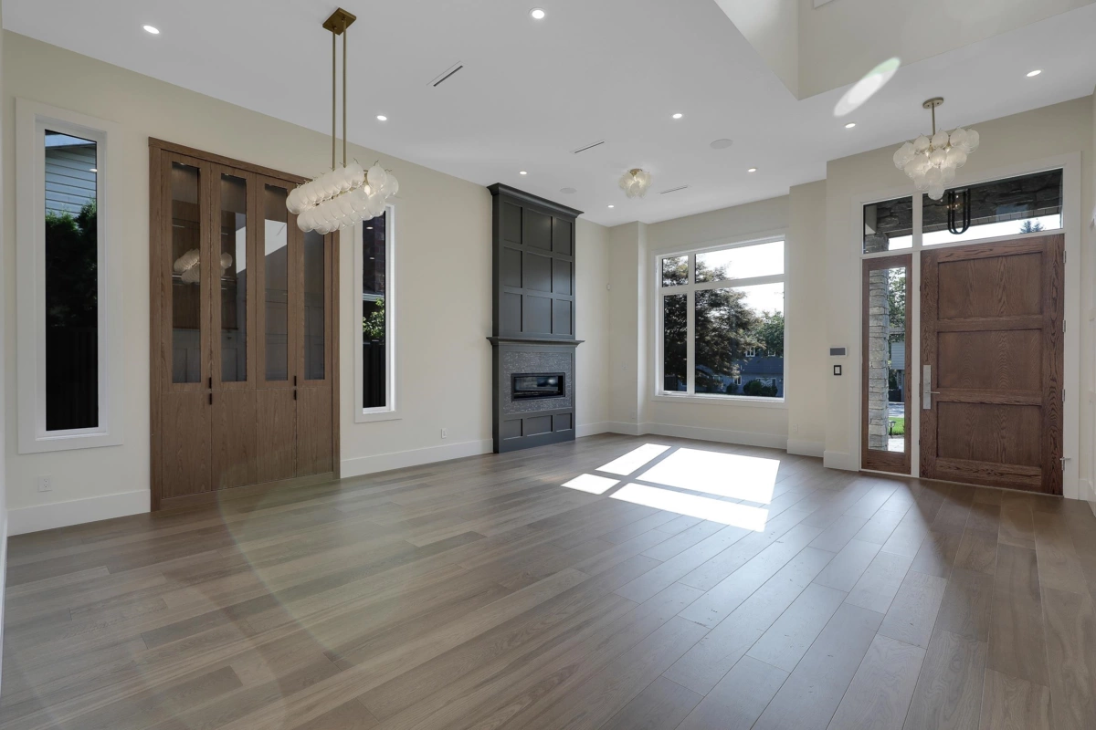 Entry Foyer Photo of 15689 Broome Road, Surrey, BC