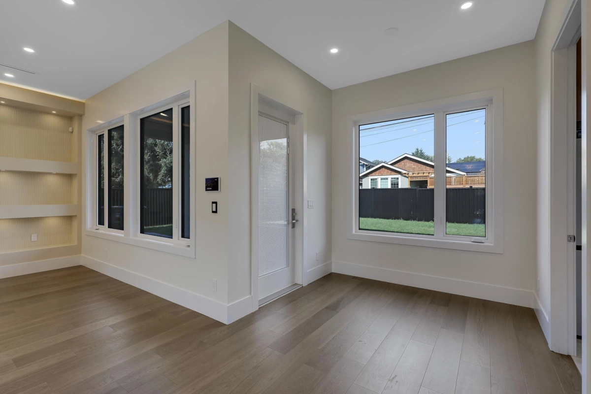 Swimming Pool Photo of 15689 Broome Road, Surrey, BC