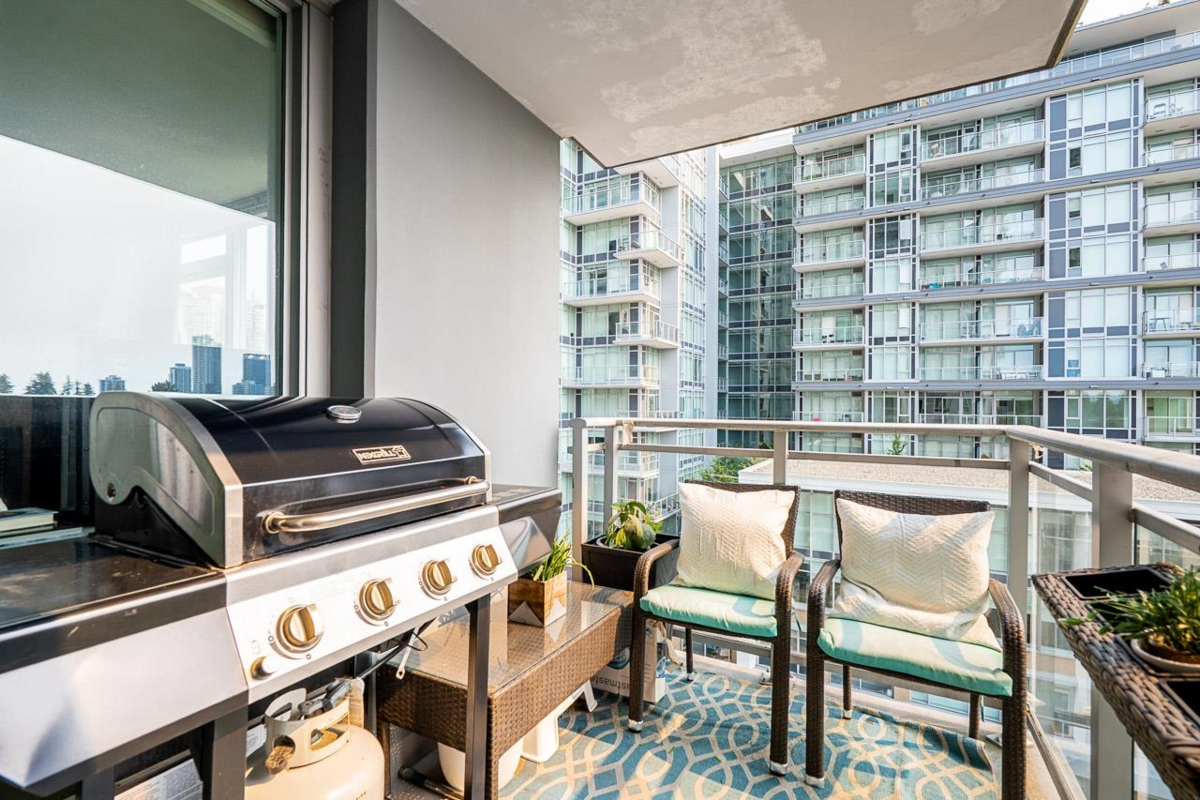 Office / Den Photo of 708 13325 102a Avenue, Surrey, BC