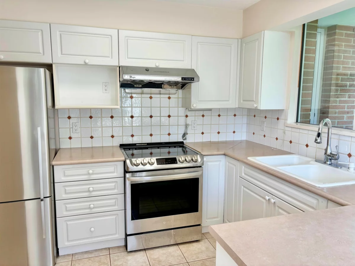 Bedroom 2 Photo of 705 5615 Hampton Place, Vancouver, BC