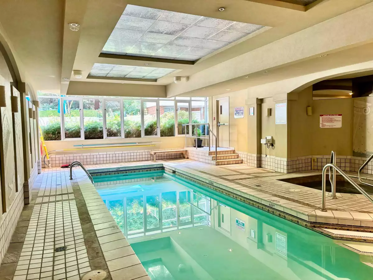 Guest Bathroom Photo of 705 5615 Hampton Place, Vancouver, BC