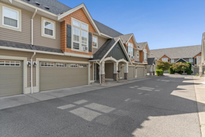 2 8945 Broadway Street, Chilliwack, BC, Chilliwack — Townhouse for sale