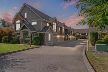 2 8945 Broadway Street, Chilliwack, BC, Chilliwack — Townhouse for sale